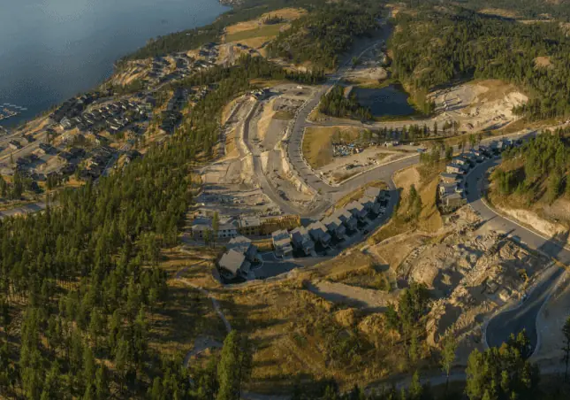 McKinley Beach Drive at 3434 McKinley Beach Dr, Kelowna, British Columbia